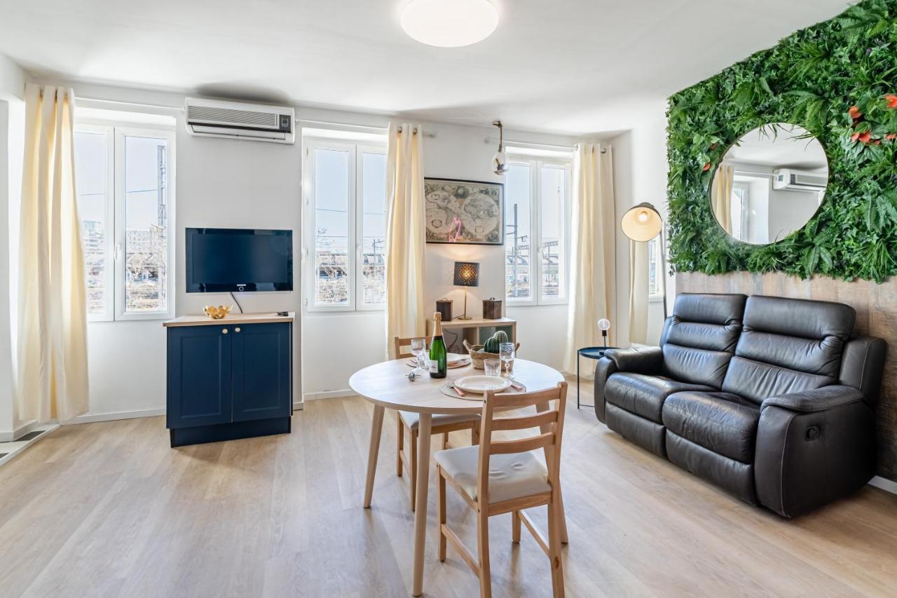 Aurora Lov'Room Proche De Saint Charles Marseille Kültér fotó